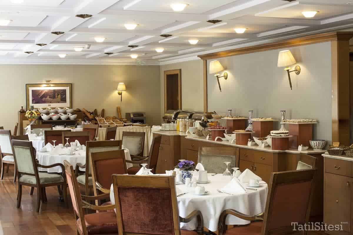 Eresin İstanbul Crown Hotel 